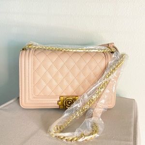 Quilted Classic chain crossbody purse NWT